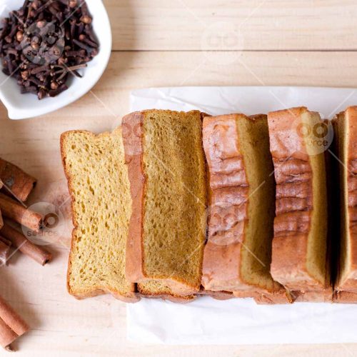 INW010722089_Cinnamon Bread Top View_free