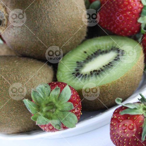 INW010722113_Kiwis and Strawberries_Free